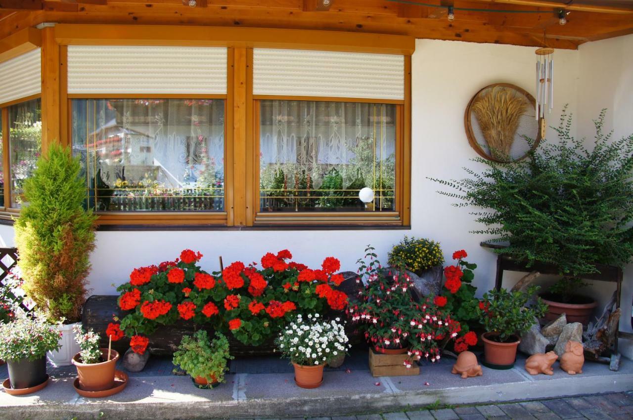 Pension Appartement Santl Anterselva di Sotto Bagian luar foto